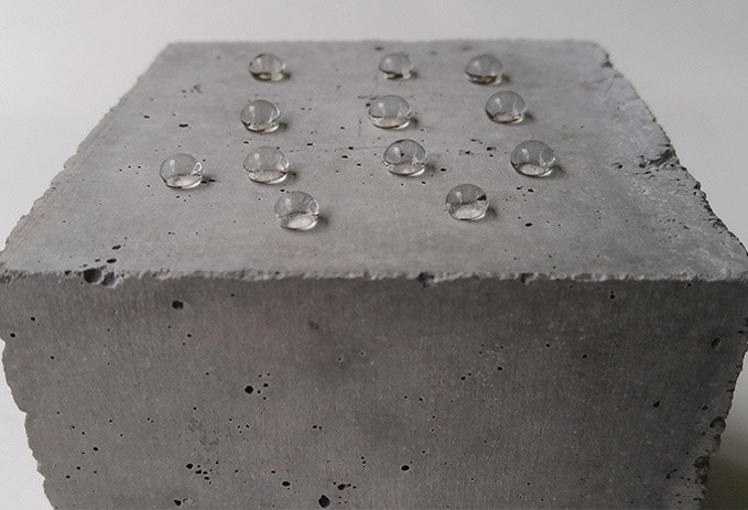 Surface superhydrophobic emulsion